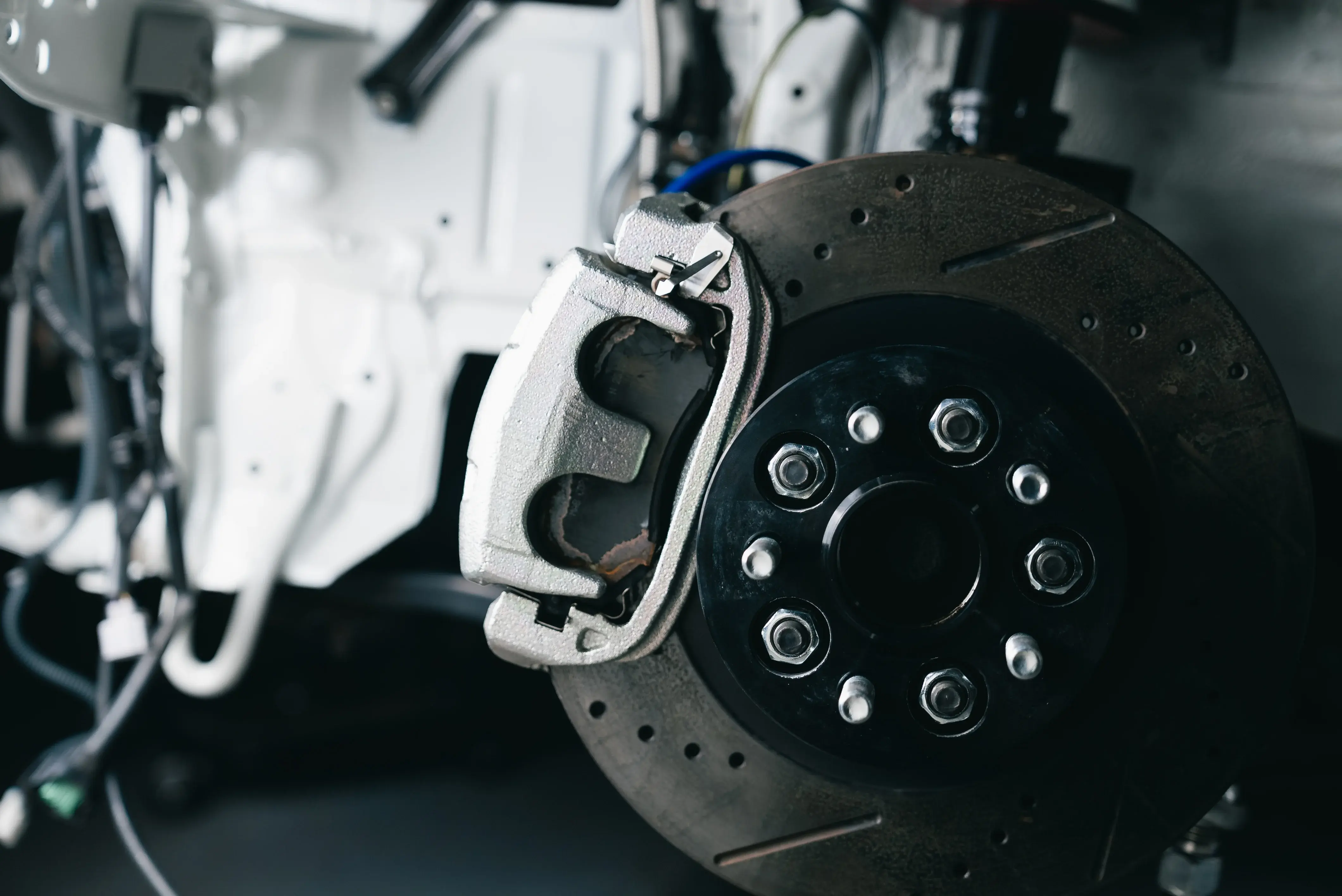 How MRO Companies Build Profitable Business Models Around Serviceable Parts